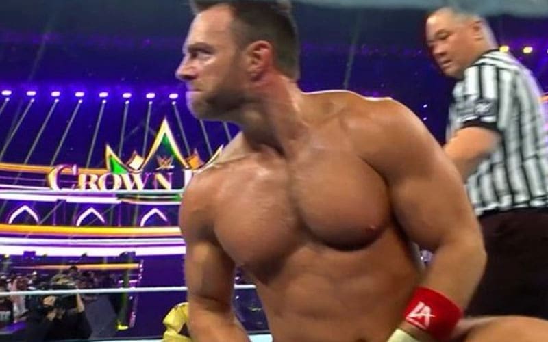 LA Knight Retains U.S. Title With Major Babyface Reaction at WWE Crown