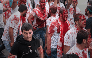 Indie Wrestling Show Erupts Into Chaos As Fans Storm The Ring & Are Left A Bloody Mess