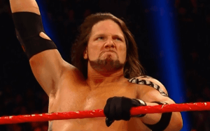 AJ Styles Receives ‘Wrestler Of The Decade’ Award
