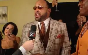 MVP Brutally Roasts Fan Who Made Derogatory Remarks About the Women Partying with Bobby Lashley