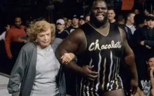 Mark Henry Still Doesn't Understand Infamous 'Giving Birth To A Hand' Angle