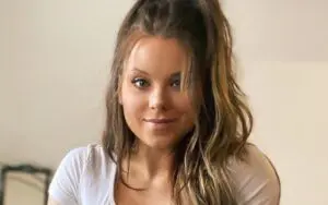 Quinn McKay Ruins Fan For Sending Her Lewd Videos