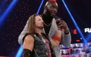 Omos Believes MVP Is Definitely A Better Mentor Than AJ Styles Omos Flew Home Before WWE RAW Started After Arriving For AJ Styles Match