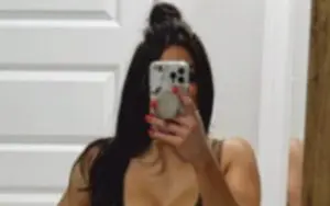 Jessica McKay Is All About Wednesday Vibes In Stunning Mirror Selfie Drop