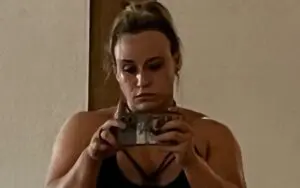 Jordynne Grace Lounges In Seductive Selfie After Grueling Hot Yoga Class