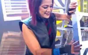 Bayley Paid Tribute To Sara Lee At WWE Extreme Rules Bayley Paid Tribute To Sara Lee At WWE Extreme Rules