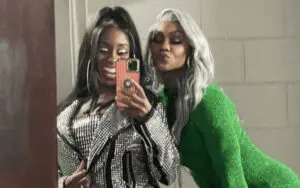 Jade Cargill & Naomi Link Up To Watch Hawks Vs Thunder Game