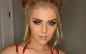 Brandi Lauren Seduces In Revealing OnlyFans Photo Drop