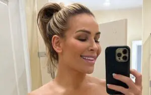 Natalya Proves That 'Beach Bathroom Selfies Are The Best' With Revealing Photo Drop