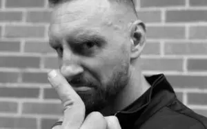 Dijak Shows Off His Broken Middle Finger