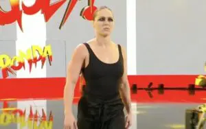 Ronda Rousey Returns During WWE SmackDown
