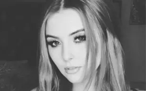 Brandi Lauren Relaxes In Revealing OnlyFans Photo Drop