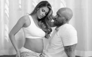 Kelly Kelly Is Expecting Her First Child