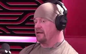 The Undertaker Draws The Line With Fans Asking For Autographs