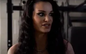 Saraya Destroys Disrespectful Fan In Public For Mocking Her Leaked Tapes