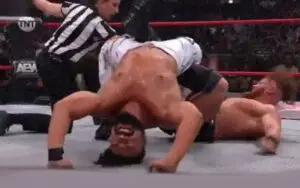 Andrade El Idolo Wins AEW Return Match With Charlotte Flair's Finisher