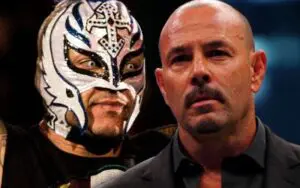 Rey Mysterio Legitimately Thought Chavo Guerrero Had Issues With Him