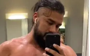 Andrade El Idolo Shows Off Insane Body Transformation