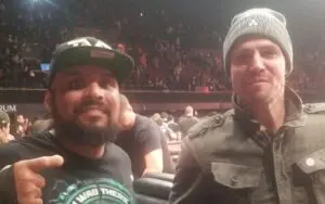 Stephen Amell Made Unexpected Ringside Appearance at AEW Full Gear Stephen Amell Made Unexpected Ringside Appearance at AEW Full Gear