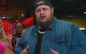 Jelly Roll Makes Surprise Cameo During 11/27 WWE RAW