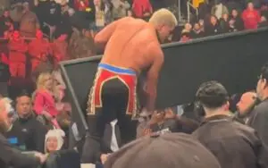 Cody Rhodes Delights Fan With Table Gift After 12/8 WWE SmackDown Concludes Cody Rhodes Delights Fan With Table Gift After 12/8 WWE SmackDown Concludes