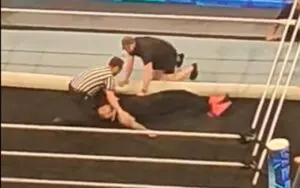 Jimmy Uso Sells Aftermath of Randy Orton's Attack After 12/1 WWE SmackDown Ends