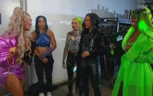 Tiffany Stratton Signs WWE SmackDown Contract Tiffany Stratton Signs WWE SmackDown Contract