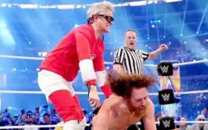 Johnny Knoxville And Sami Zayn Got A Standing Ovation After WrestleMania 38 Match