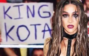 Dakota Kai Urges Fans to Bring More Signs After Confiscations on 5/20 WWE RAW