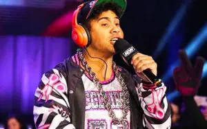 Max Caster Offers Fans Opportunity to Rap Battle Him for $100 at Wrestling Event