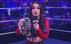 Roxanne Perez Name Drops Newest NXT Signees Stephanie Vaquer & Giulia on 7/16 WWE NXT