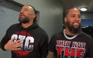 Roman Reigns Plays Unreleased Travis Scott Song During 10/18 WWE SmackDown