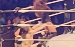 Nikki Cross Bites Scarlett Bordeaux's Rear End When Attempting Stink Face at WWE MSG Live Event