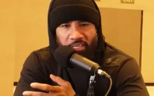 Jey Uso Says Arena Reactions Matter More Than Internet Opinions