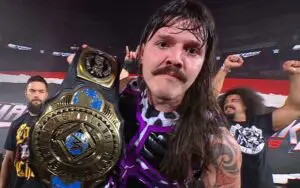 El Grande Americano Helps Dominik Mysterio Retain IC Title At WWE Backlash 2025