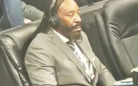 Photo of Booker T During May 20 WWE NXT Has Fans Convinced He Was Sleeping Again
