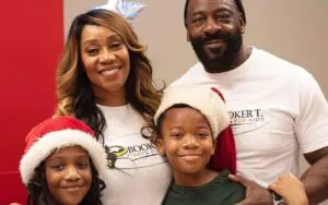 Booker T Says He’s Training His Kids to Take Over His Wrestling Promotion Booker T Says He’s Training His Kids to Take Over His Wrestling Promotion