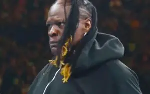 WWE's Backstage Reaction to R-Truth's Surprise Return
