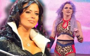 Candice Michelle Reacts After Michael Cole Confuses Her With Candice LeRae at WWE Evolution