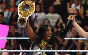 Naomi Cashes In Money in the Bank To Win WWE Women's World Title At Evolution