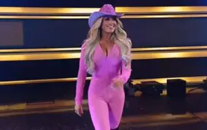 Trish Stratus Returns During July 4 WWE SmackDown to Accept Challenge for Evolution Dream Match