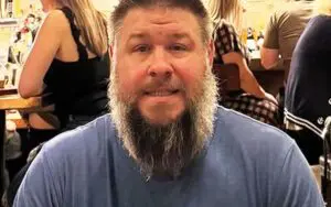 Kevin Owens Sporting Grizzled Look Amid WWE Injury Hiatus