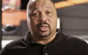 D'Lo Brown Explains How His Legendary Head Shake Was Born by Accident