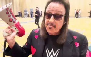 How Jimmy Hart’s Stolen Megaphone Was Tracked Down