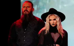 Julia Hart Praises Brody King’s Actions Amid Anti-ICE Chants