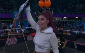 La Catalina Crashes Flammer’s Celebration And Lays Claim To Reina de Reinas Title In AAA Return