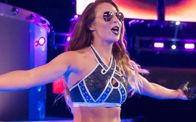 Tenille Dashwood Working Out Again After Suffering Injury