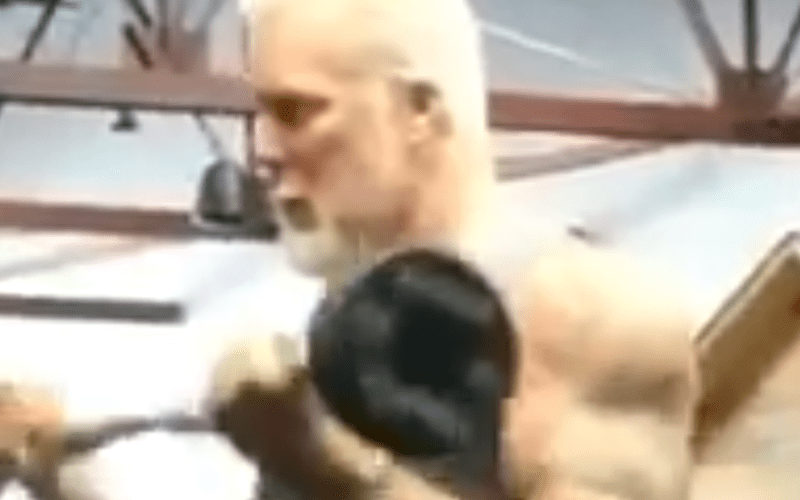 Kevin Nash Shows Off In The Gym