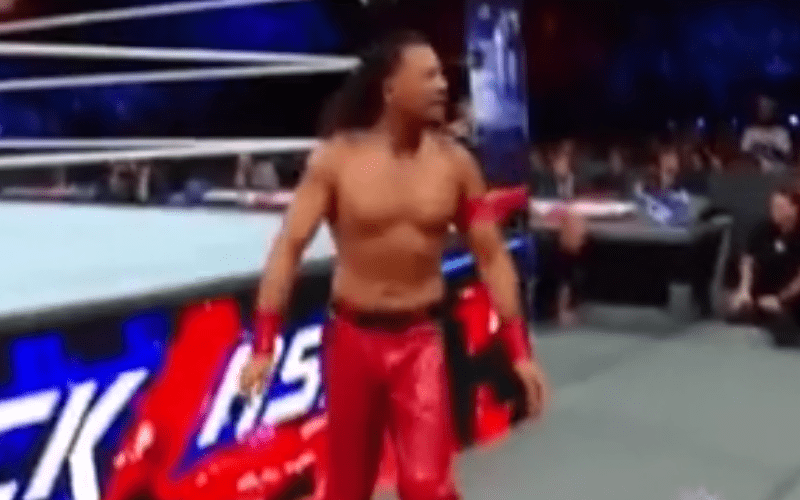 Watch Shinsuke Nakamura Indulge In a Funny Banter With The Audience