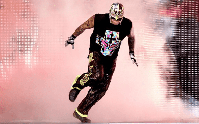 Rey Mysterio Reportedly Returning to WWE Within the Next Month